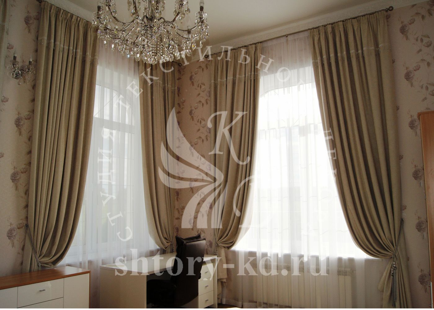 Дизайн и пошив штор в спальню на заказ в Москве и Московской области