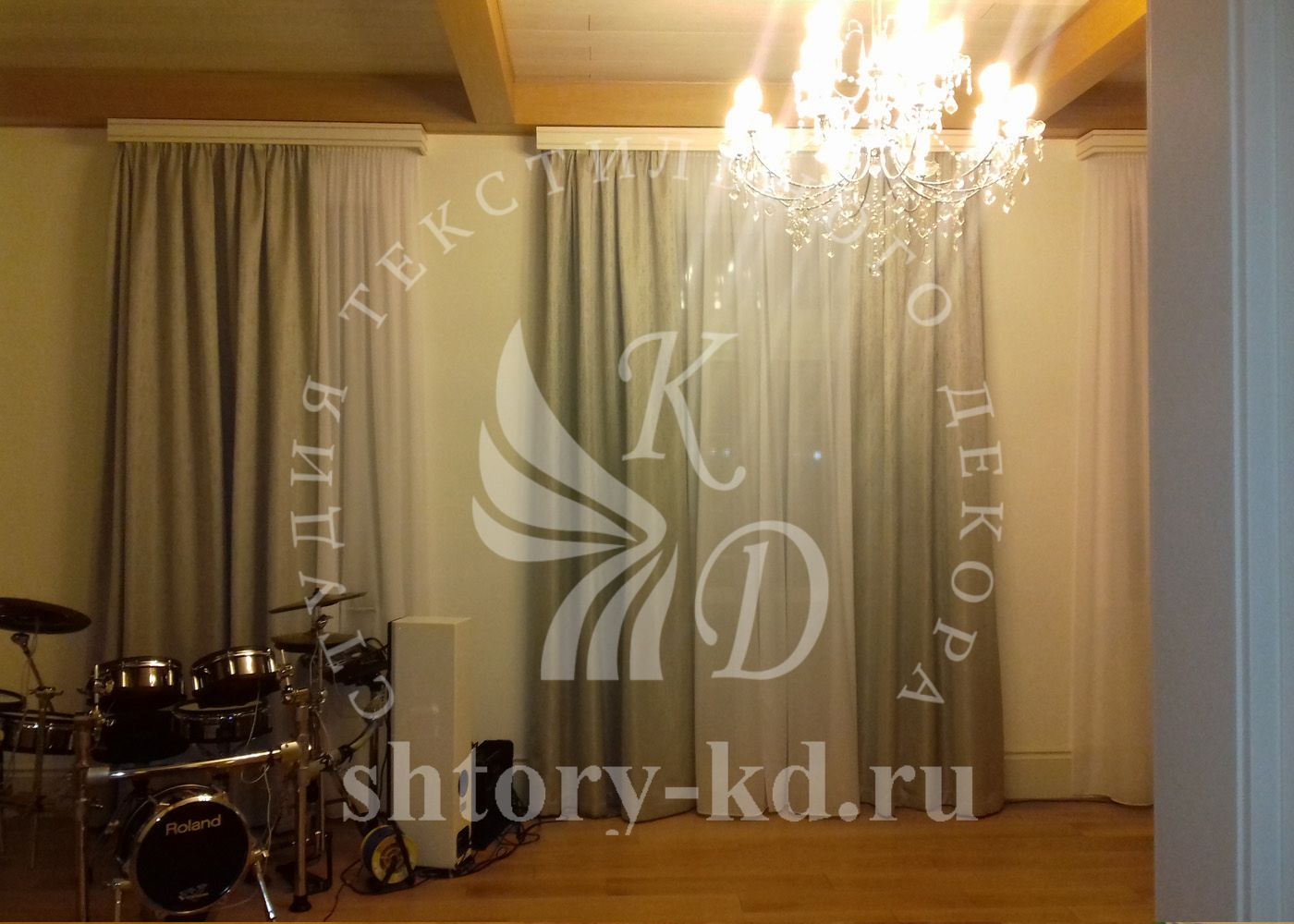 Дизайн и пошив штор в гостиную на заказ в Москве и Московской области