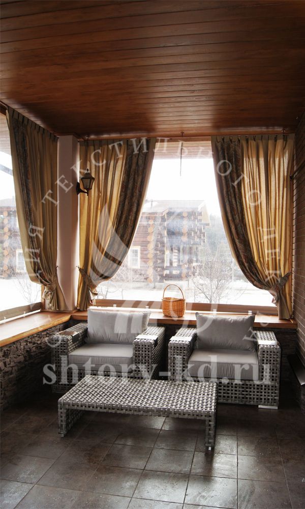 Дизайн и пошив штор на веранду на лестницу на заказ в Москве и Московской области