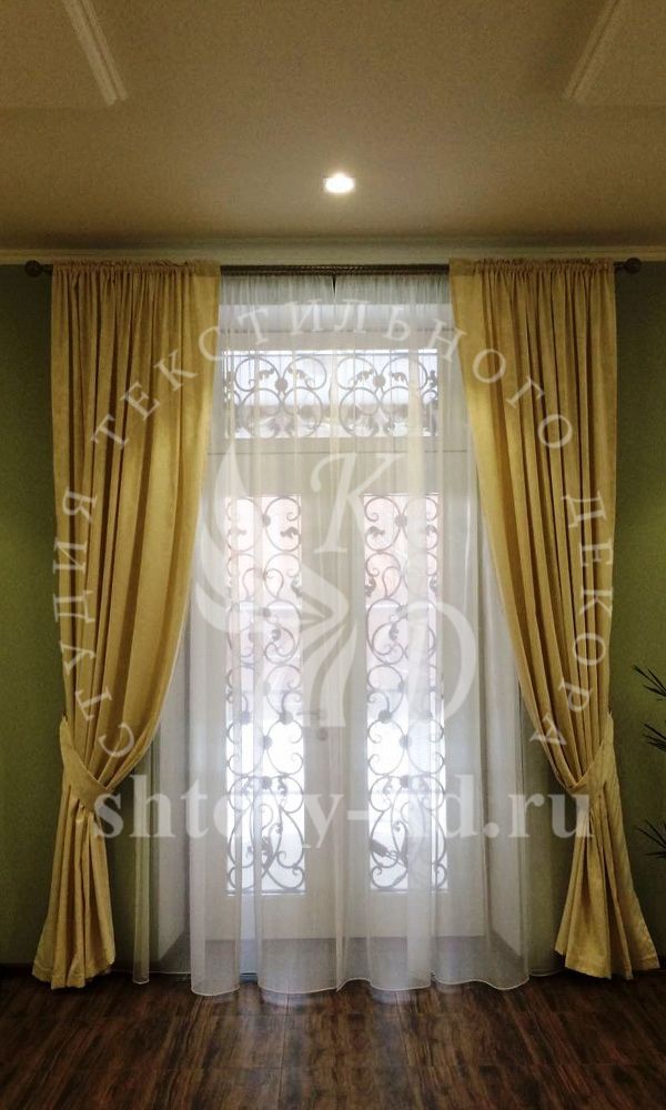 Дизайн и пошив штор в гостиную на заказ в Москве и Московской области